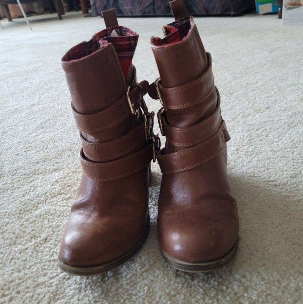 Ankle boots